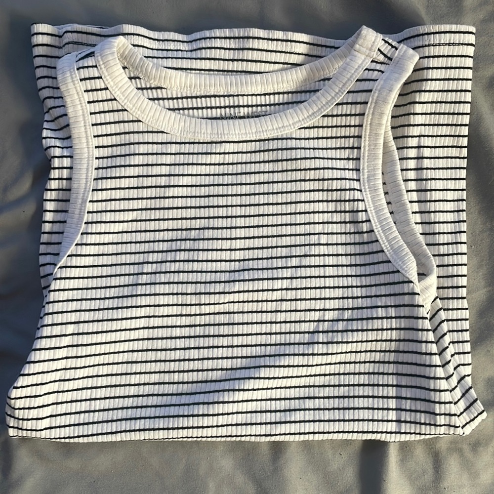 Nine West essential tank top